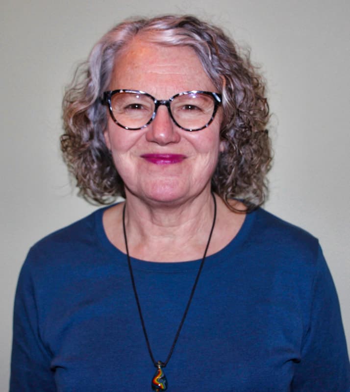 Mindful Heart Psychology logo