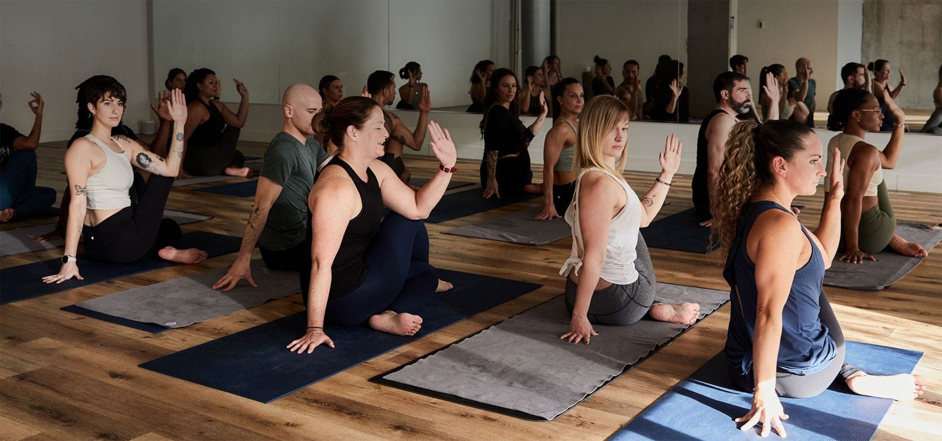 Asha Yoga Rive Nord gallery image 2