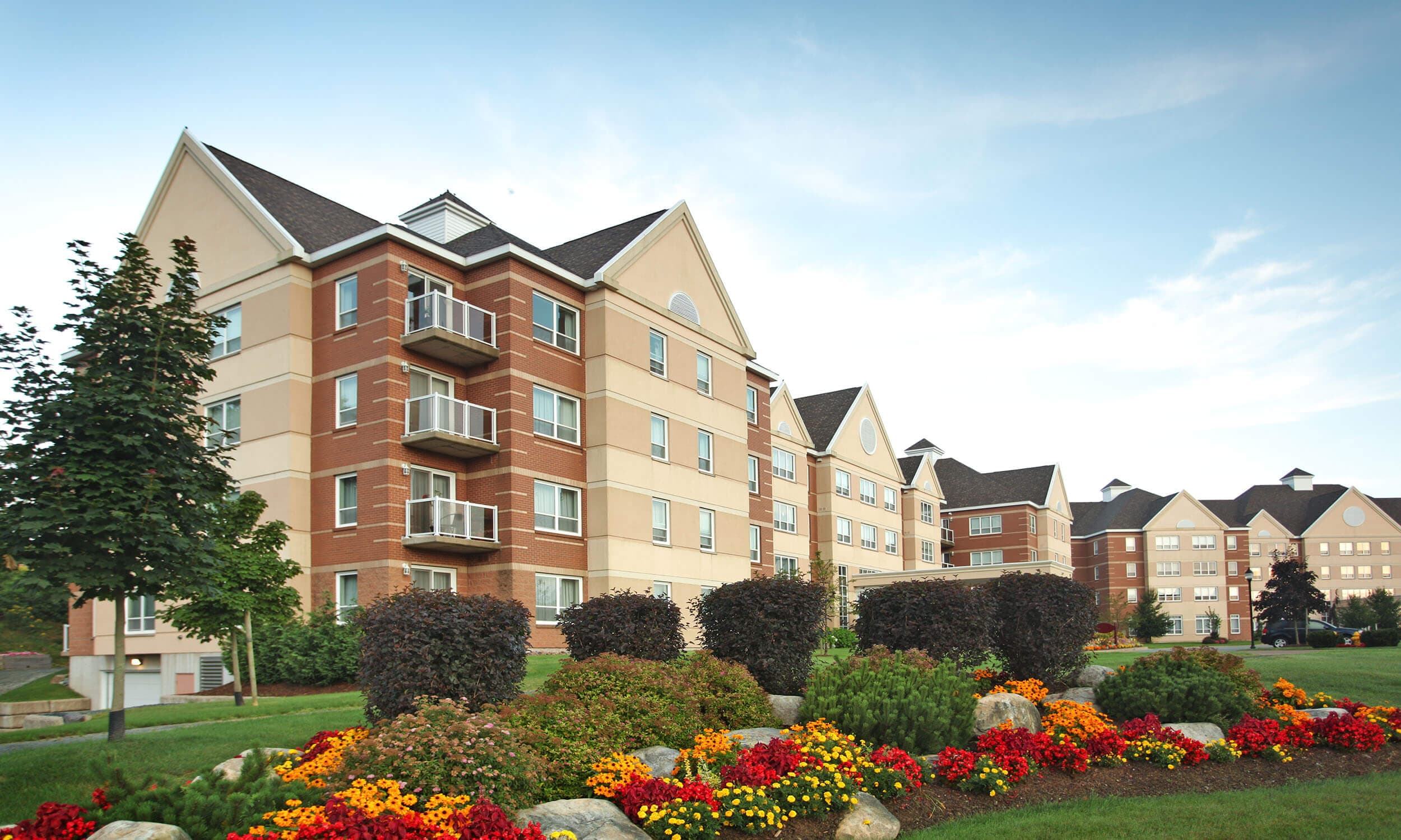 Parkland At The Lakes logo