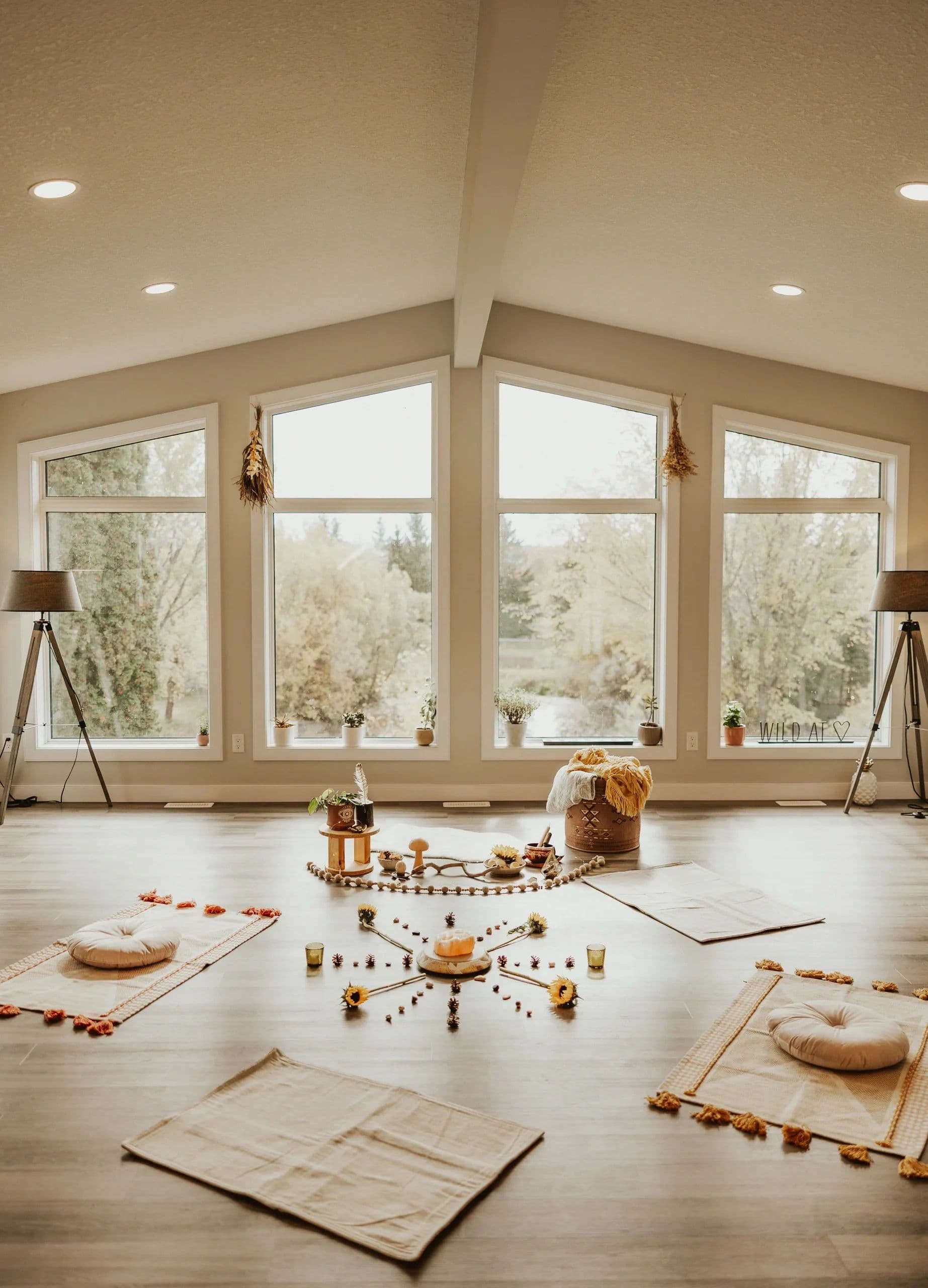 Rising Moon Studio logo