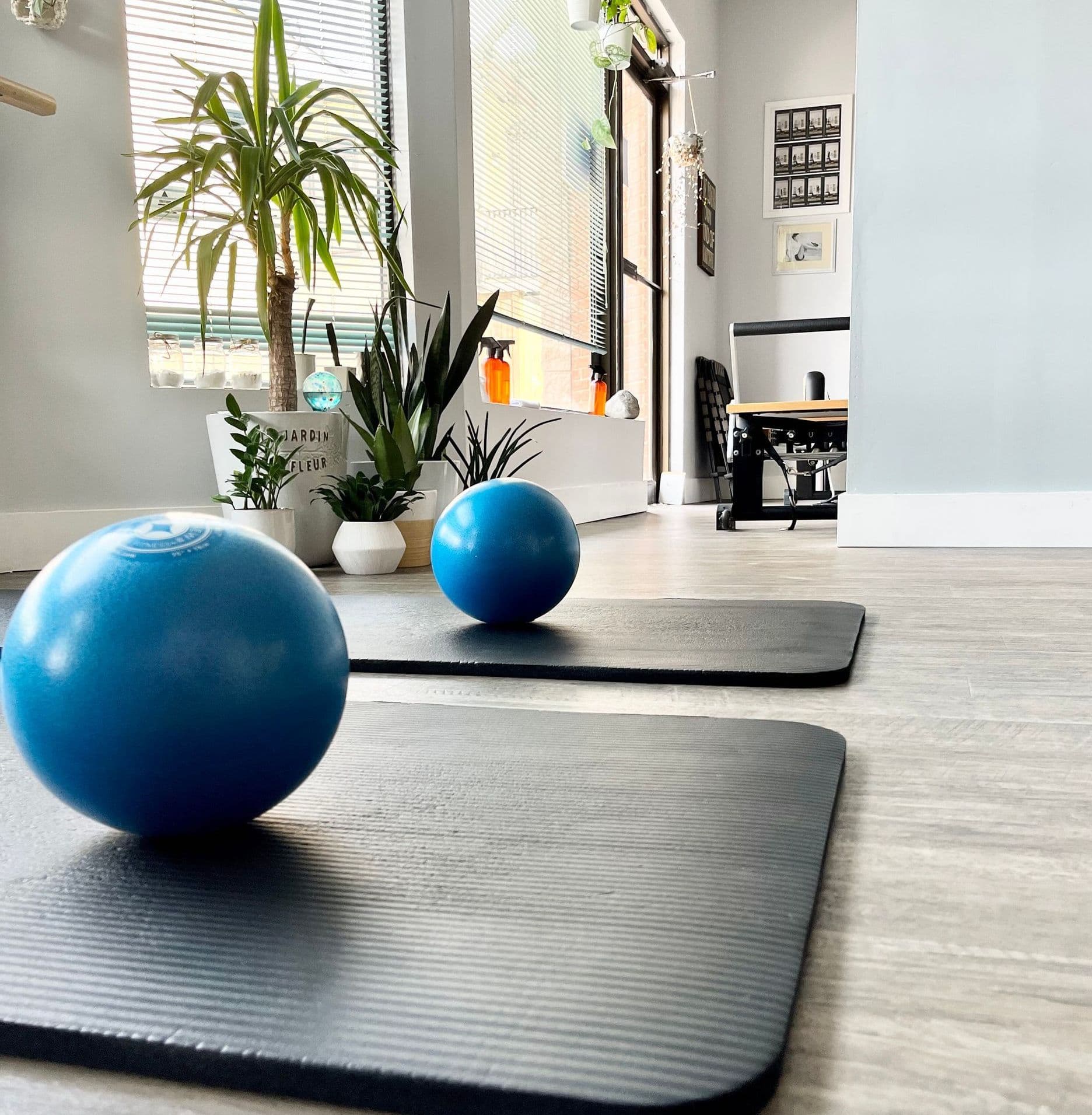 Pilates @ The Barre - Pilates Barre & Fitness Studio gallery image 4