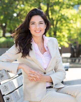 A life Worth Flourishing Therapy, Coaching & Transformative Educational Programs logo