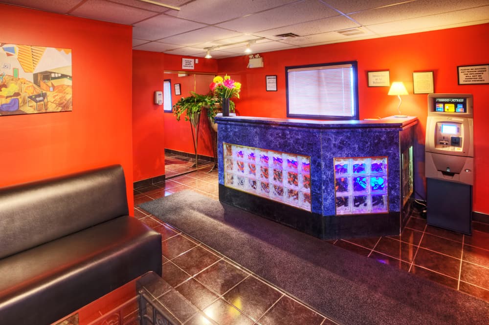 Sensations 24 Massage gallery image 2