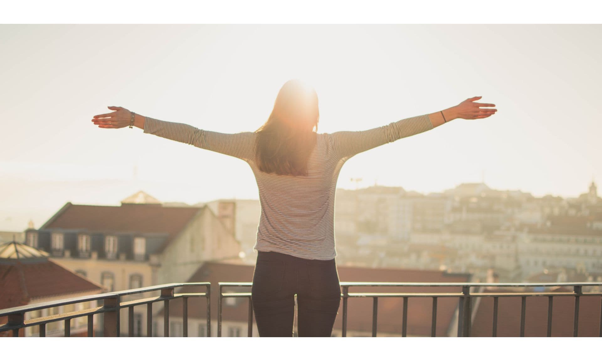 Vivianne Lapierre - Thérapeute en soutien émotionnel logo