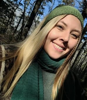 The Foraging Rose gallery image 5