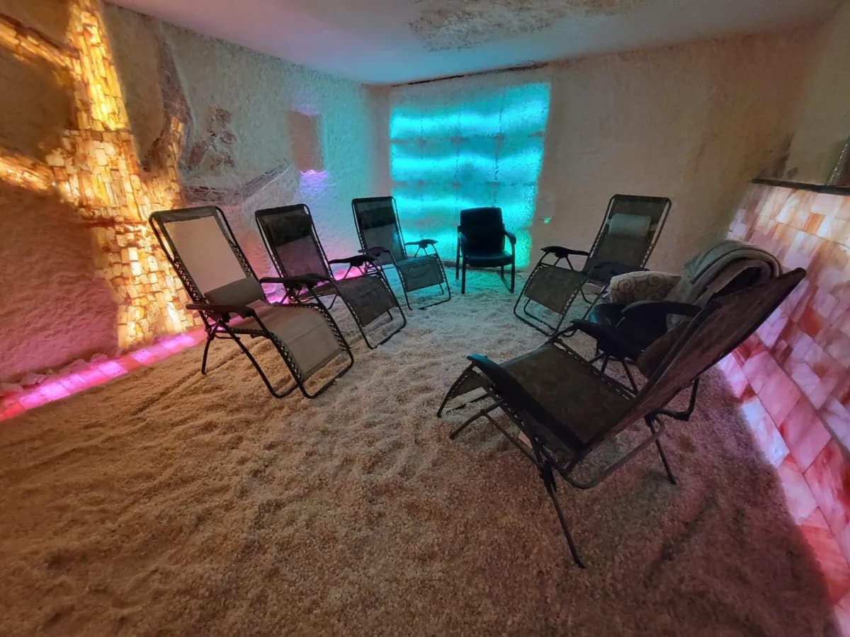 Oasis of Healing Spa with Salt Rooms gallery image 2