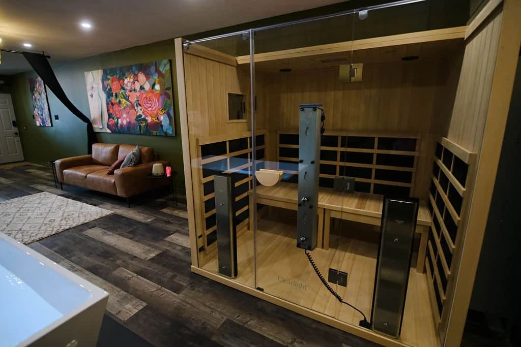 Hot and Cold Micro Spa gallery image 3