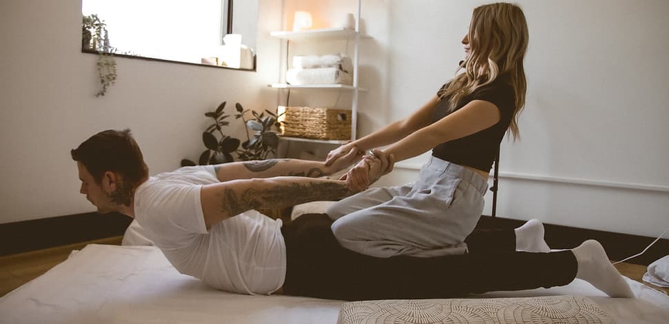 Hannah Brown Yoga | Thai Massage gallery image 2