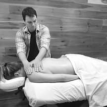 David Campbell Massothérapeute - Massage Therapist gallery image 4